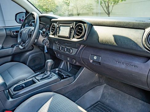 Used 2018 Toyota Tacoma SR w/ SR Convenience Package RWD image 36