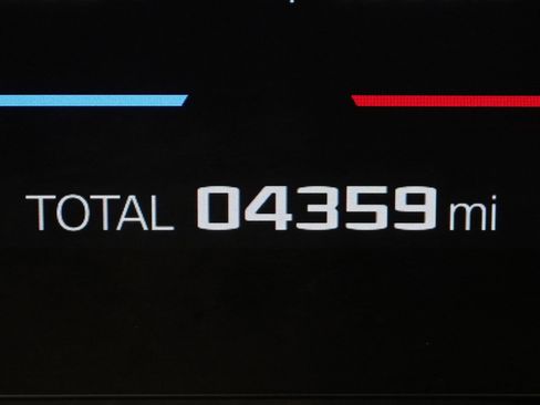 Used 2025 BMW M5 w/ Carbon Package image 20