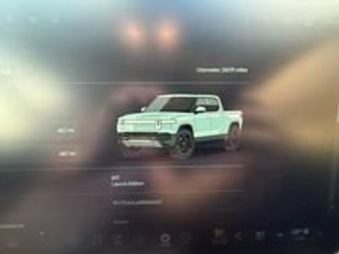 Used 2022 Rivian R1T Launch Edition AWD/4WD image 18