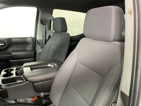 Used 2021 Chevrolet Silverado 1500 Custom w/ Custom Max Trailering Package image 8