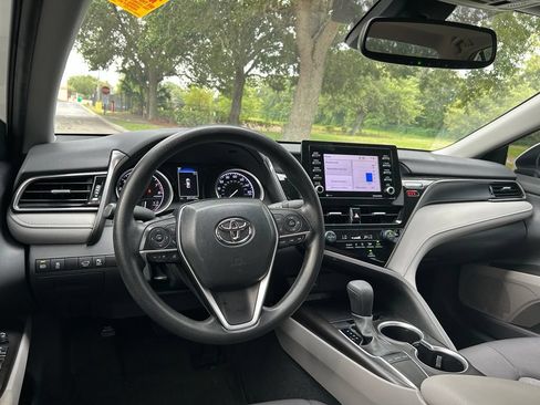 Used 2024 Toyota Camry LE w/ Convenience Package FWD image 13