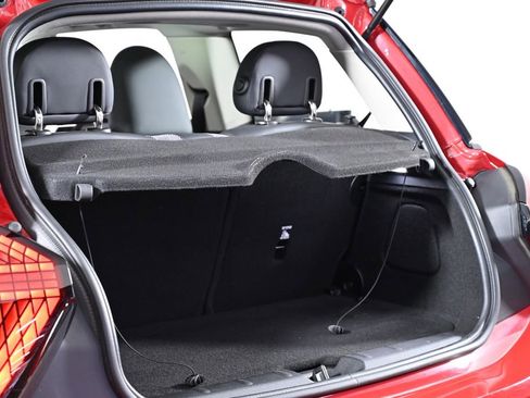 Certified 2025 MINI Cooper 2-Door Hardtop image 27