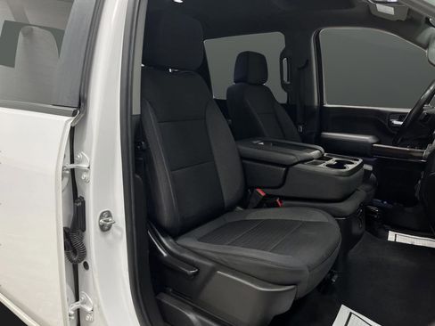 Used 2022 Chevrolet Silverado 3500 LT image 31