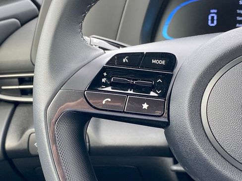 Certified 2026 Hyundai Elantra Sport FWD image 17