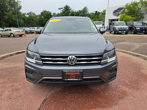 Used 2019 Volkswagen Tiguan SE w/ Panoramic Sunroof Package AWD/4WD image 8
