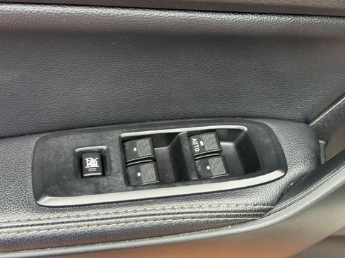 Used 2019 Ford Ranger Lariat w/ FX4 Off-Road Package AWD/4WD image 13