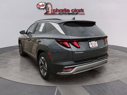 Used 2026 Hyundai Tucson SEL FWD image 3