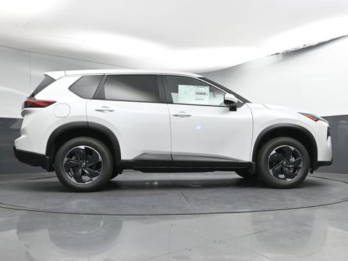 New 2026 Nissan Rogue SV image 13