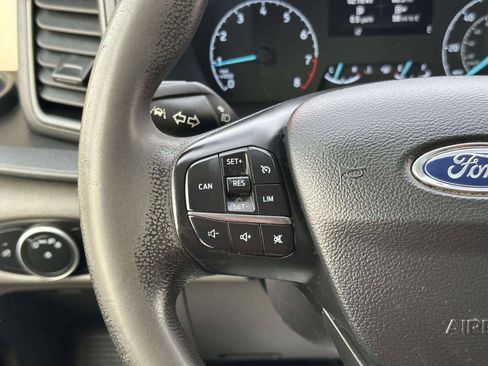Used 2020 Ford Transit 250 Medium Roof AWD image 20