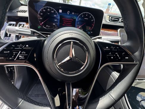 Used 2025 Mercedes-Benz S 500 4MATIC image 13