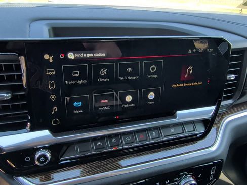 New 2025 GMC Sierra 1500 Elevation AWD/4WD image 26