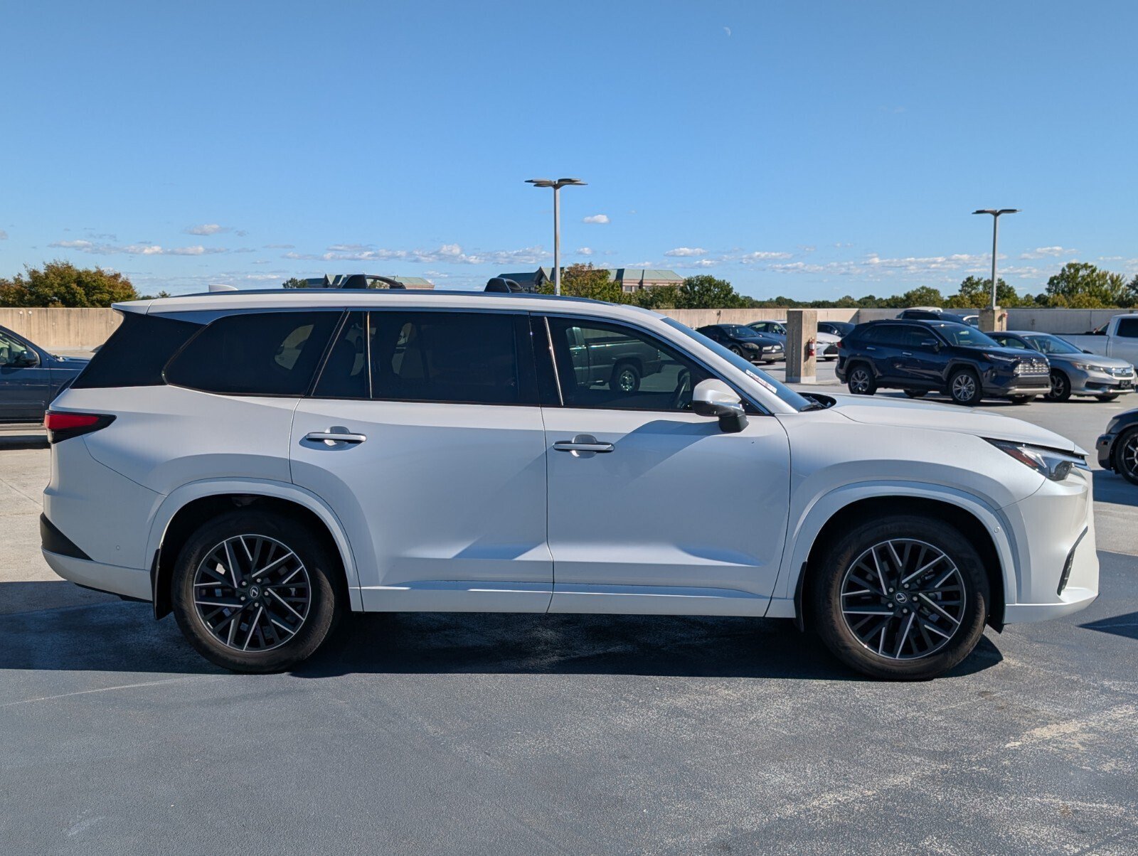 Used 2025 Lexus TX 350 AWD image 6
