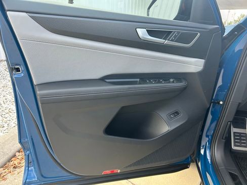 New 2026 Volkswagen Atlas Cross Sport SEL R-Line image 52