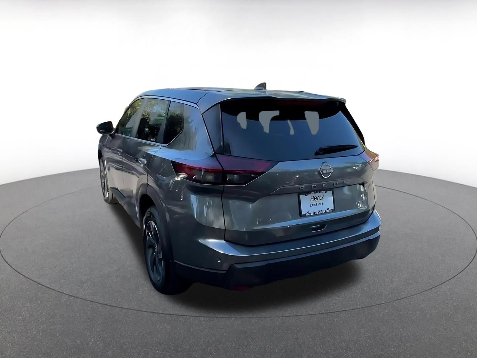 Used 2025 Nissan Rogue SV AWD/4WD image 10