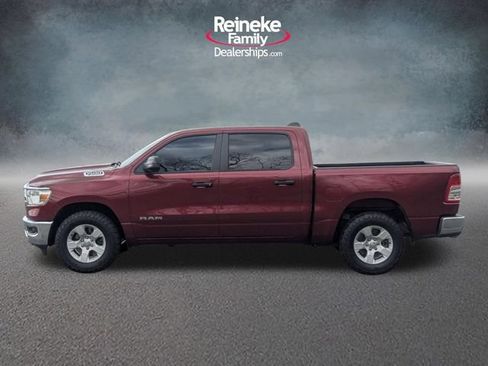 Used 2024 RAM 1500 Big Horn AWD/4WD image 9