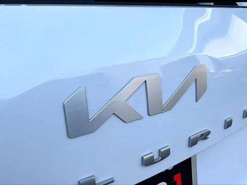 Used 2022 Kia Telluride EX w/ EX Premium Package FWD image 31