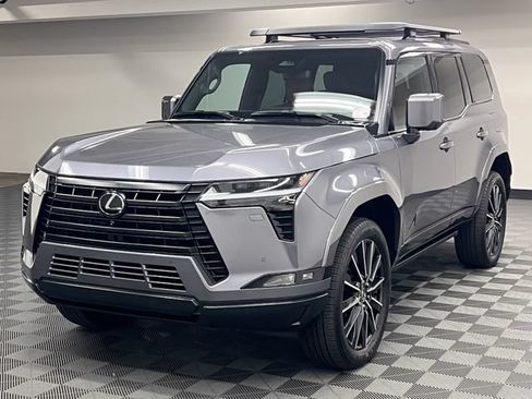 Certified 2026 Lexus GX 550 w/ Accessory Package (31) AWD/4WD image 2