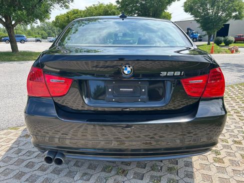 Used 2010 BMW 328i xDrive Sedan AWD/4WD image 6