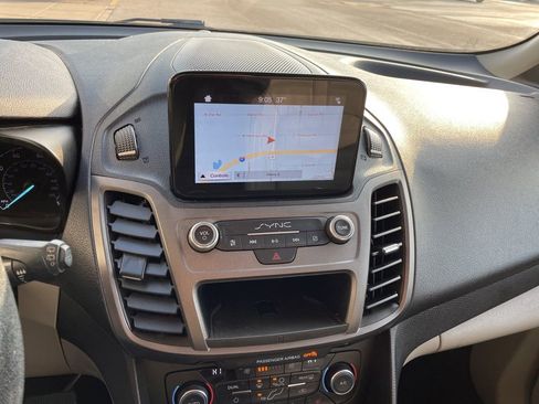 Used 2019 Ford Transit Connect XLT w/ XLT Premium Package image 22