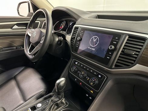 Used 2021 Volkswagen Atlas SE image 96