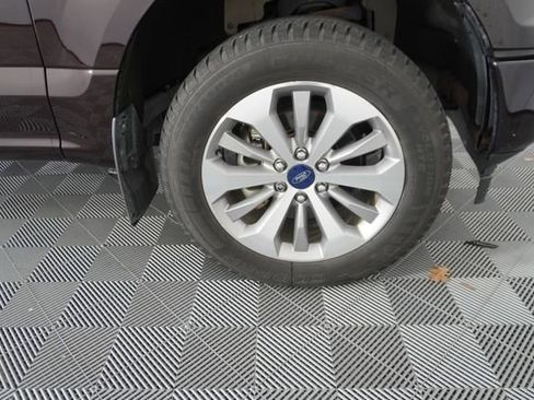 Used 2018 Ford F150 XL w/ Equipment Group 101A Mid AWD/4WD image 15