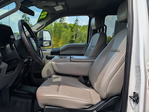 Used 2020 Ford F350 XL w/ Power Equipment Group RWD image 23