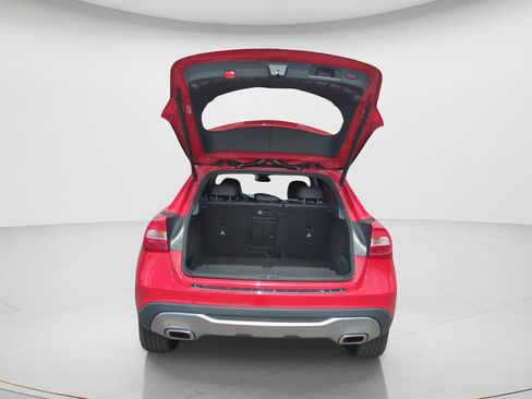 Used 2019 Mercedes-Benz GLA 250 image 10