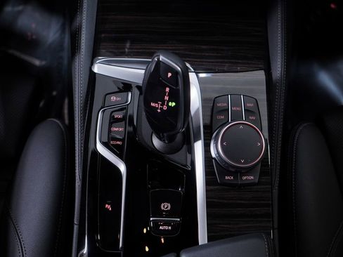 Used 2023 BMW 540i w/ M Sport Package image 14