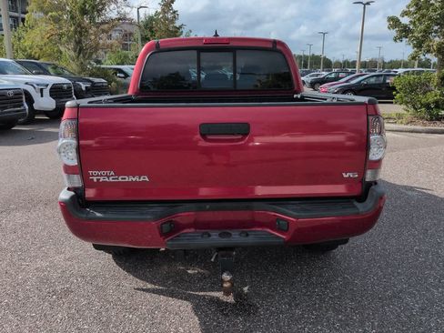 Used 2014 Toyota Tacoma 4x4 Double Cab w/ TRD Sport Package image 5
