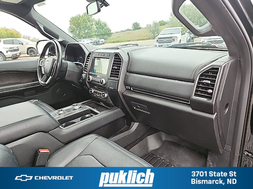 Used 2018 Ford Expedition Limited w/ Equipment Group 302A AWD/4WD image 53