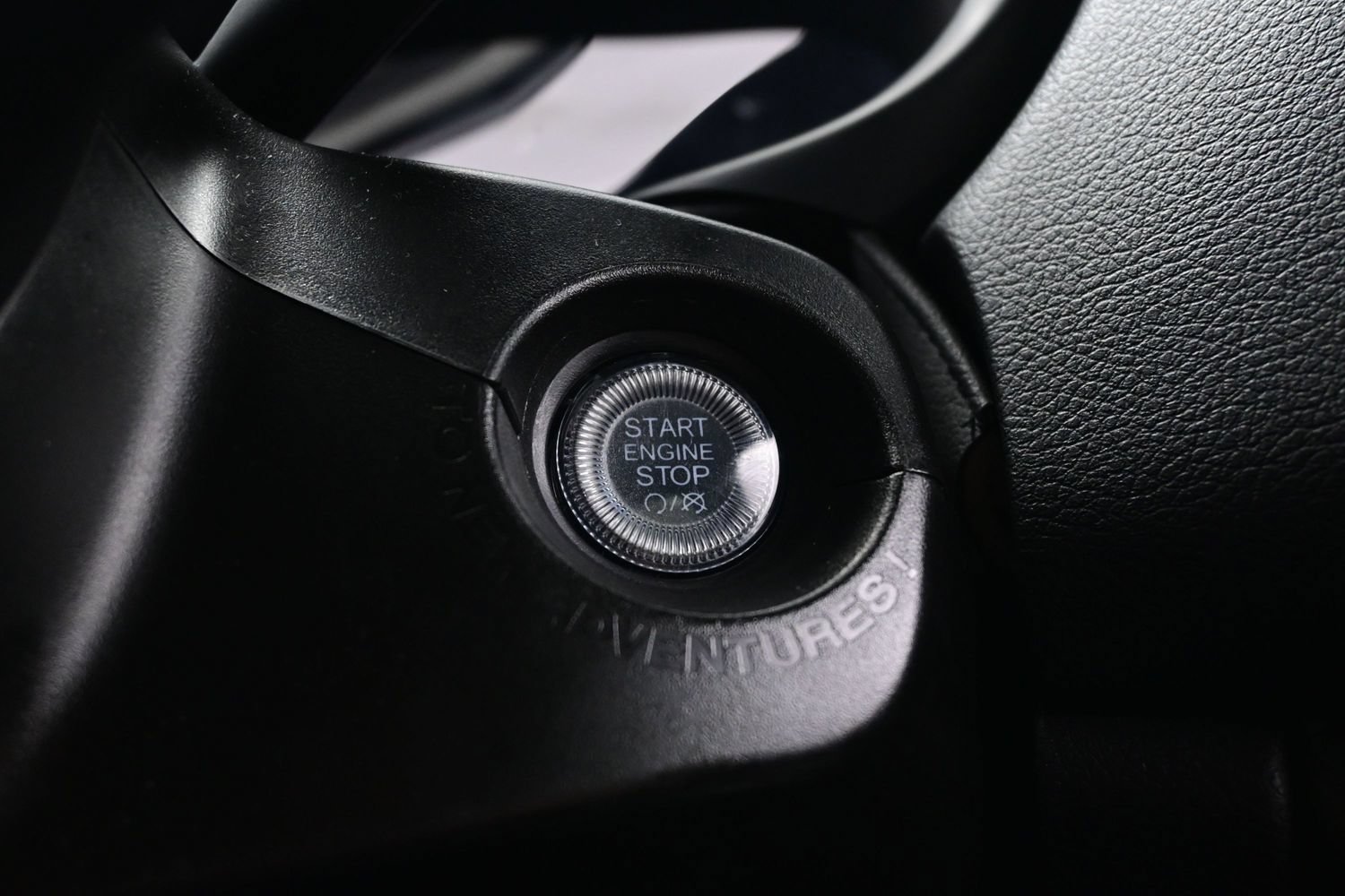 Used 2023 Jeep Renegade Limited AWD/4WD image 26
