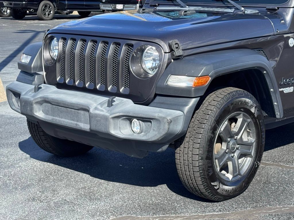 Used 2021 Jeep Wrangler Unlimited Sport AWD/4WD image 32