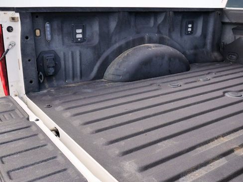 Used 2024 Ford F350 Platinum image 13