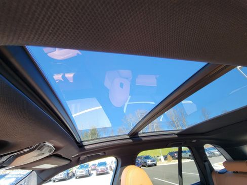 Used 2021 BMW X5 xDrive40i w/ Convenience Package image 26