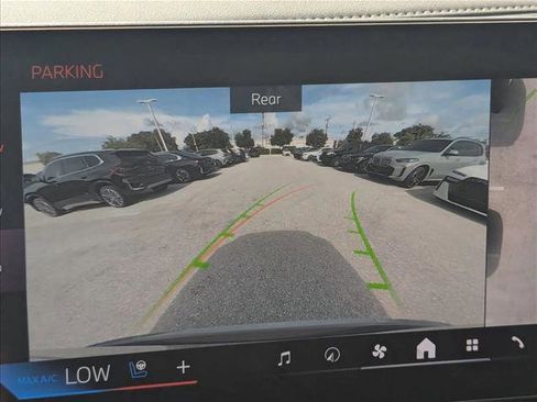 Used 2026 BMW X5 sDrive40i w/ Climate Comfort Package image 12