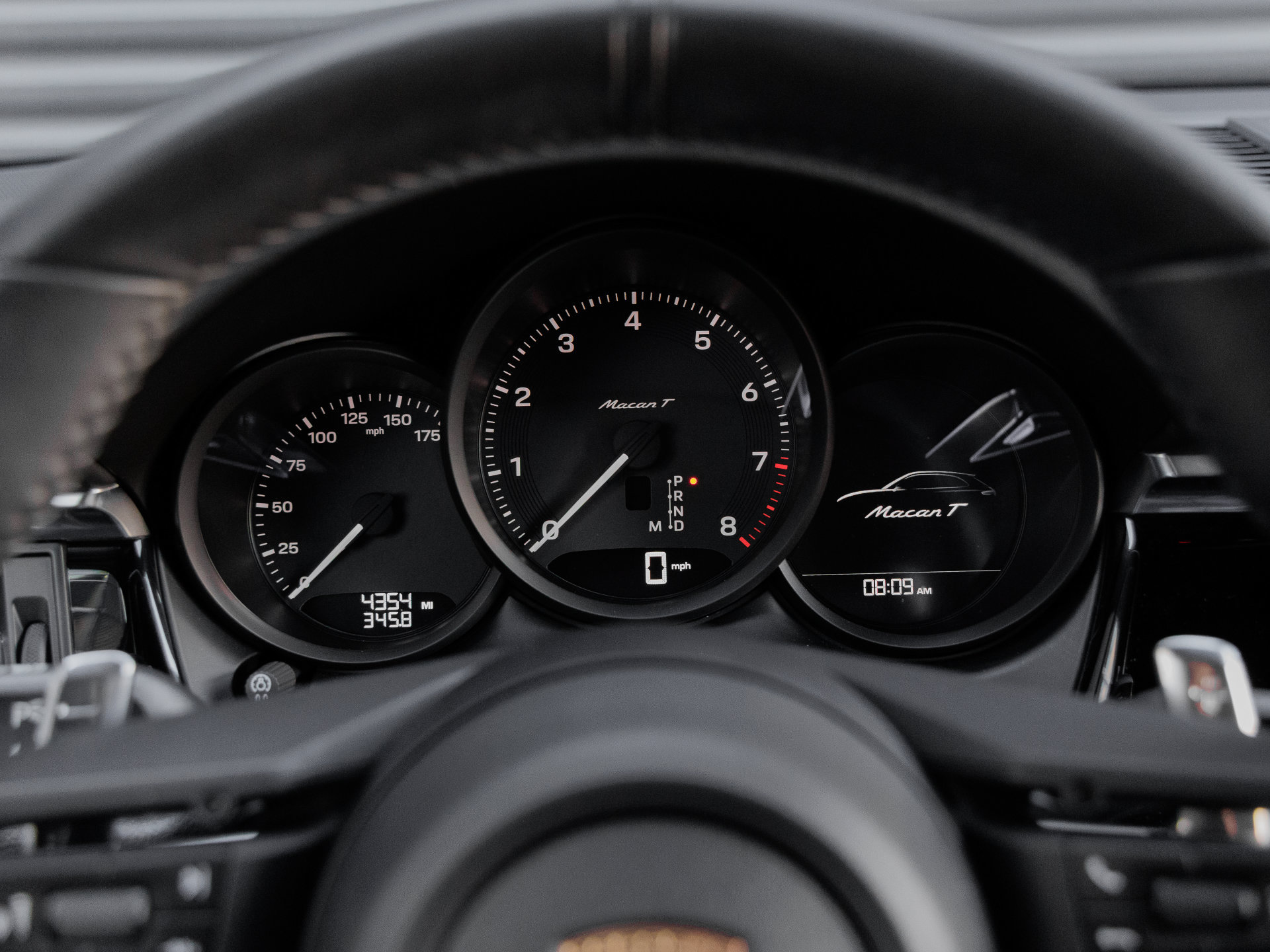 Certified 2026 Porsche Macan Turbo AWD/4WD image 20