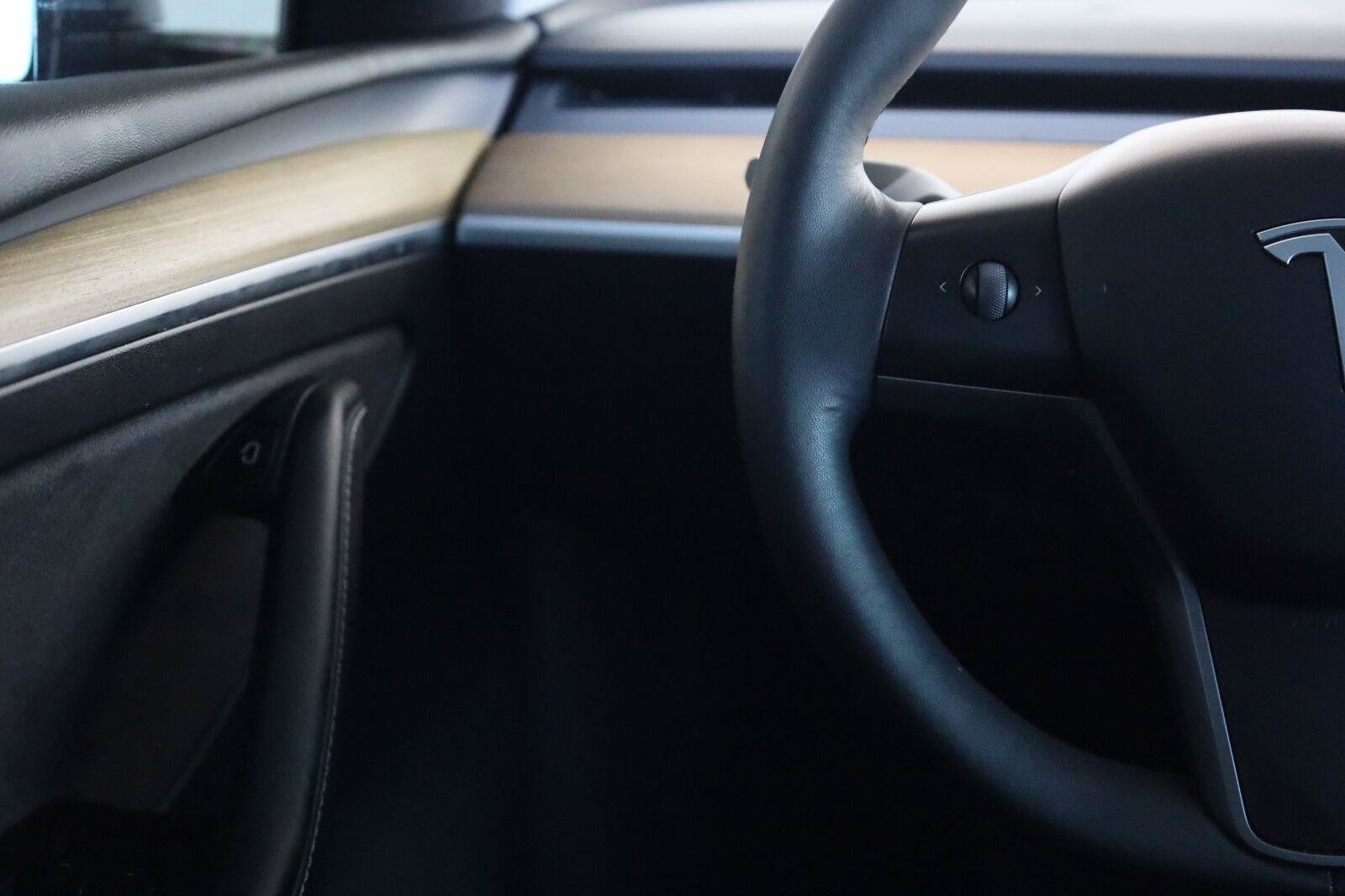 Used 2023 Tesla Model Y Long Range AWD/4WD image 31