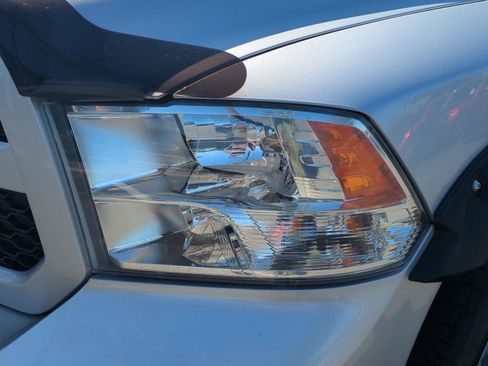 Used 2017 RAM 1500 Express w/ Express Value Package image 9