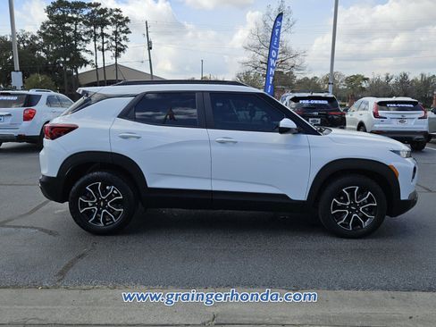 Used 2023 Chevrolet TrailBlazer ACTIV image 6