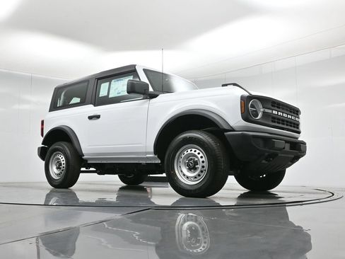 New 2025 Ford Bronco 2-Door image 34