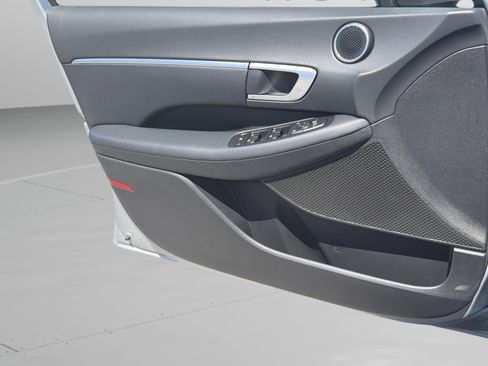 New 2026 Hyundai Sonata Blue FWD image 19
