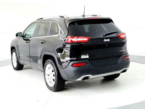 Used 2017 Jeep Cherokee Limited AWD/4WD image 8