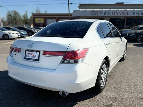 Used 2012 Honda Accord LX image 3