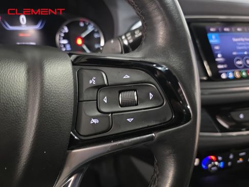 Used 2024 Buick Enclave Premium image 14