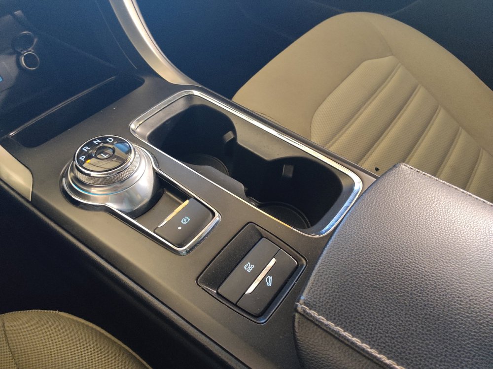 Used 2018 Ford Fusion S FWD image 26