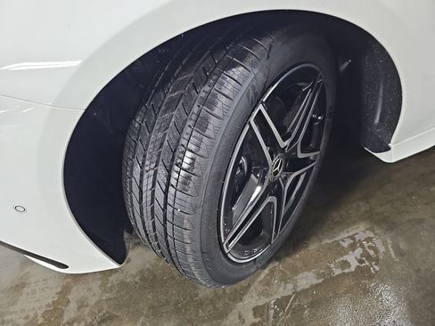 New 2026 Mercedes-Benz CLA 250 4MATIC image 33