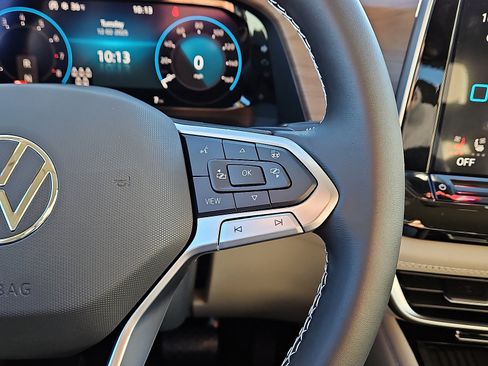 New 2026 Volkswagen Atlas SE image 20