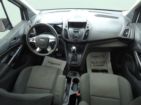 Used 2018 Ford Transit Connect XL image 10