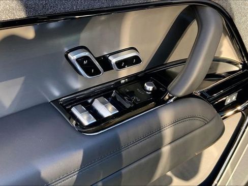 New 2026 Land Rover Range Rover Sport Dynamic SE image 21