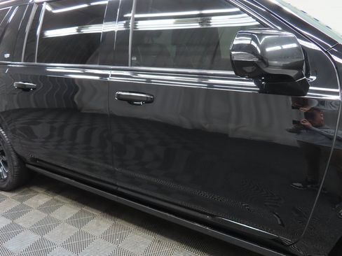 Used 2023 Cadillac Escalade ESV Sport image 48